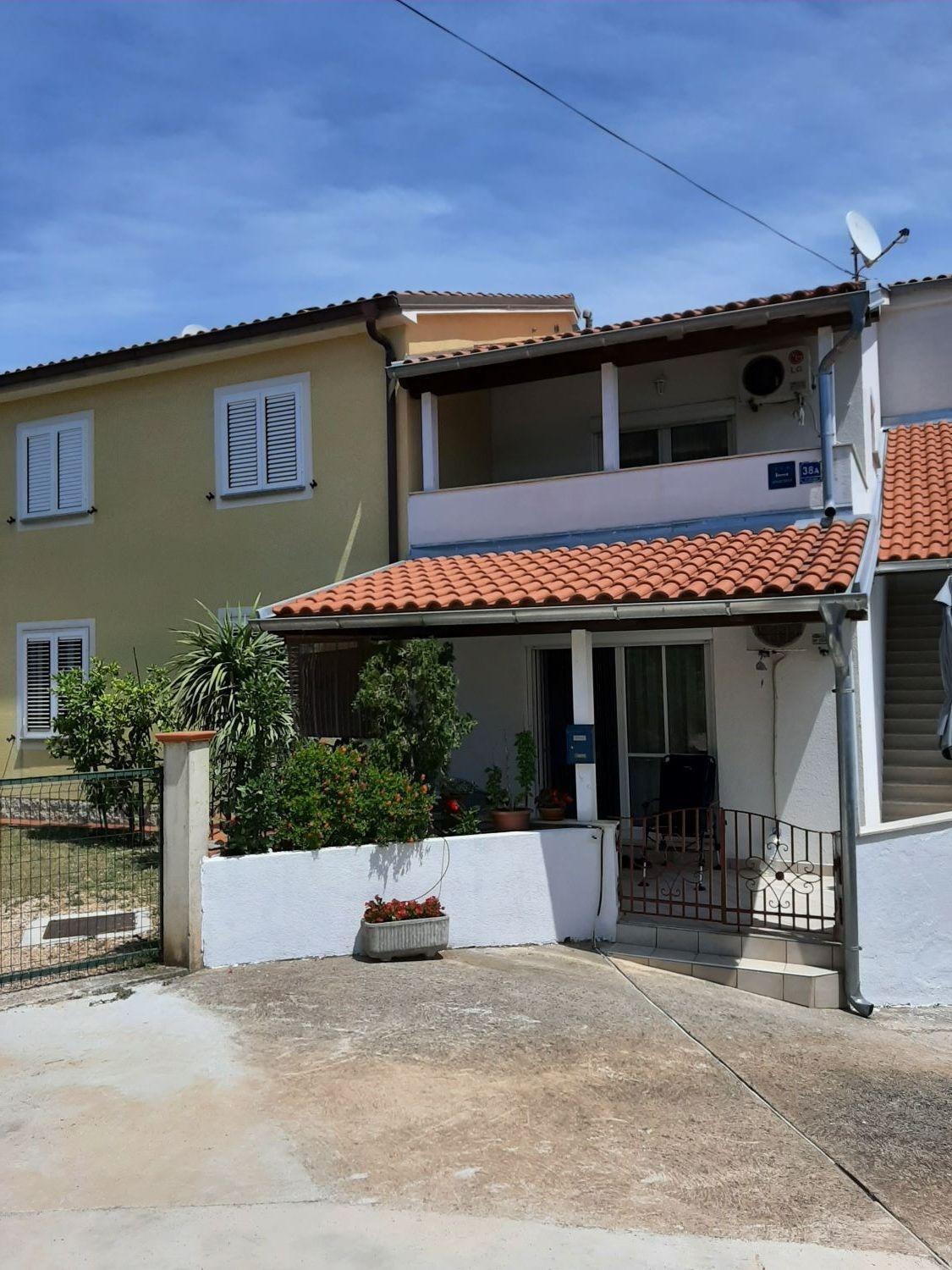 Apartments With A Parking Space Cizici, Krk - 15415 Malinska Exterior photo